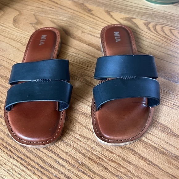 Mia Sandals Women’s 10 Black Slides Slip On Shoes - Picture 4 of 5